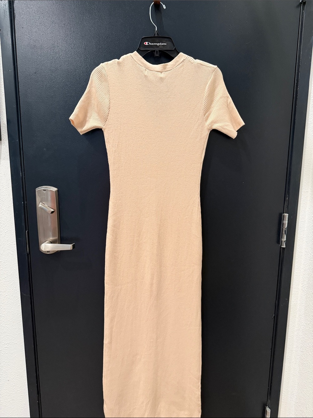 RIHOAS Cream Button-Front Ribbed Maxi Dress - Picture 4 of 4